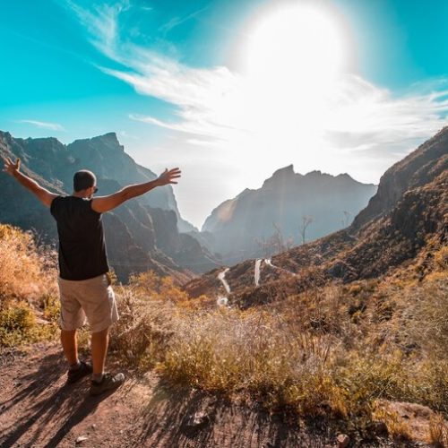 joven-mirando-paisaje-monte-masca-isla-tenerife-islas-canarias-espana_242111-3660-r17d49qu5la60oke5y2ny6o6eh1fyc45aom3609qx4 Home